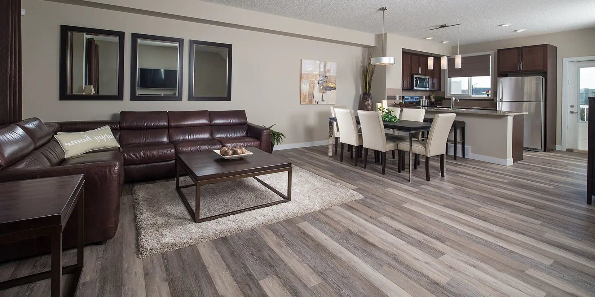 Skylark 87 Towns - Image 6