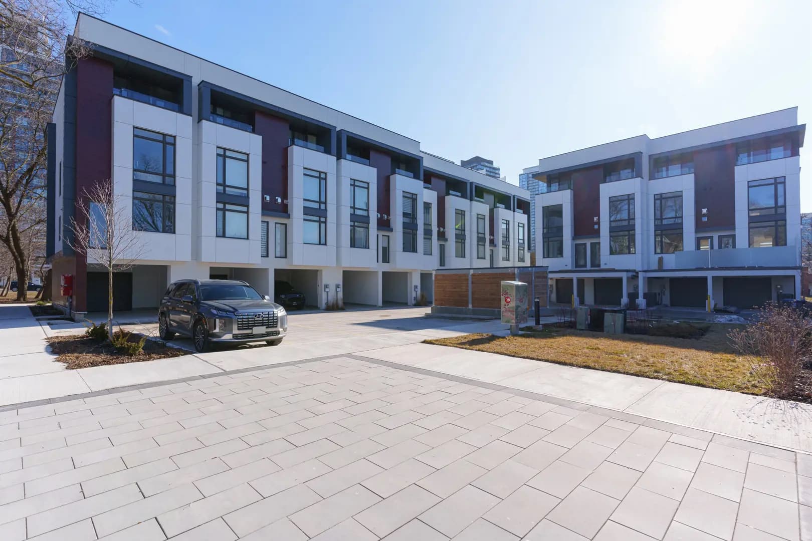 Croft & Hill Towns - Image 4