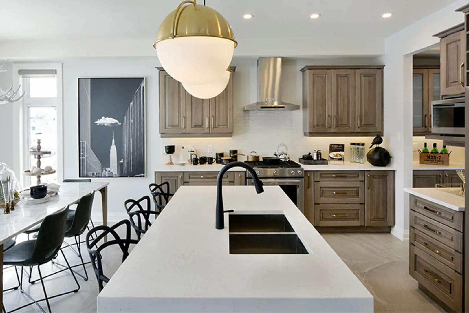 Mahogany Towns - Image 31