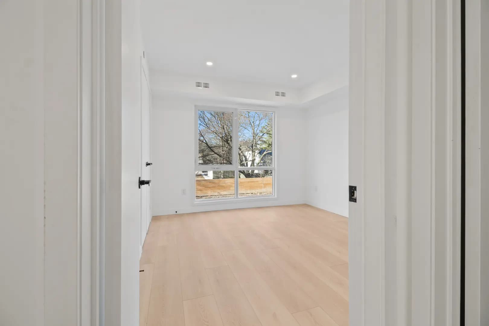 Orchard Park Condos - Image 18