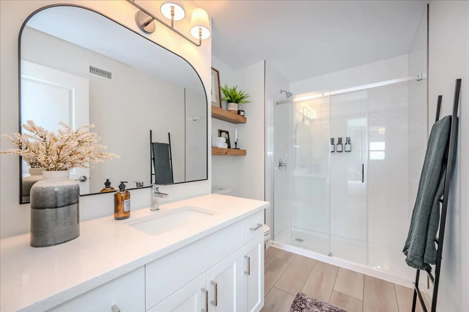 Northside Townhouse - Image 19