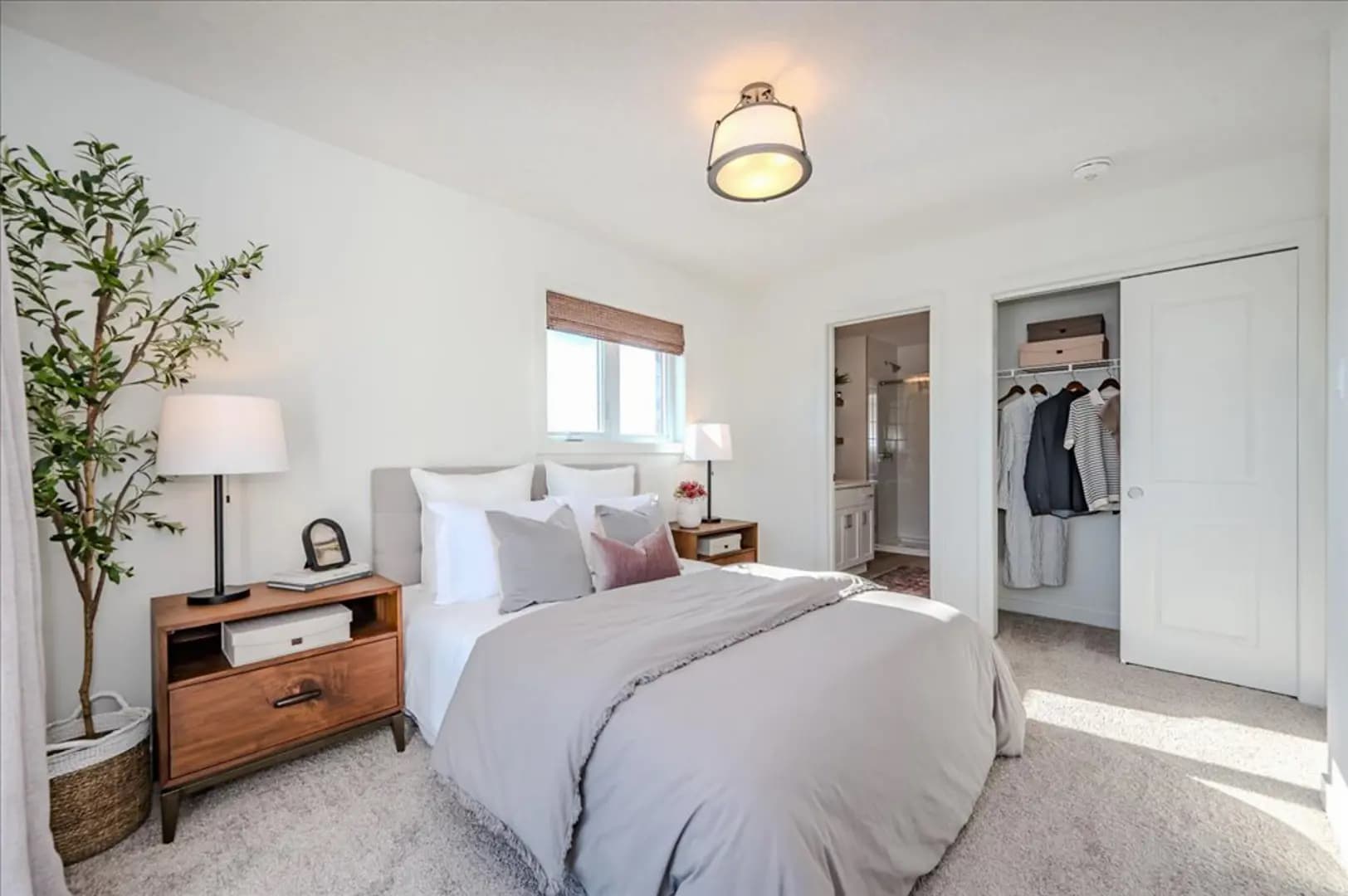 Northside Townhouse - Image 15