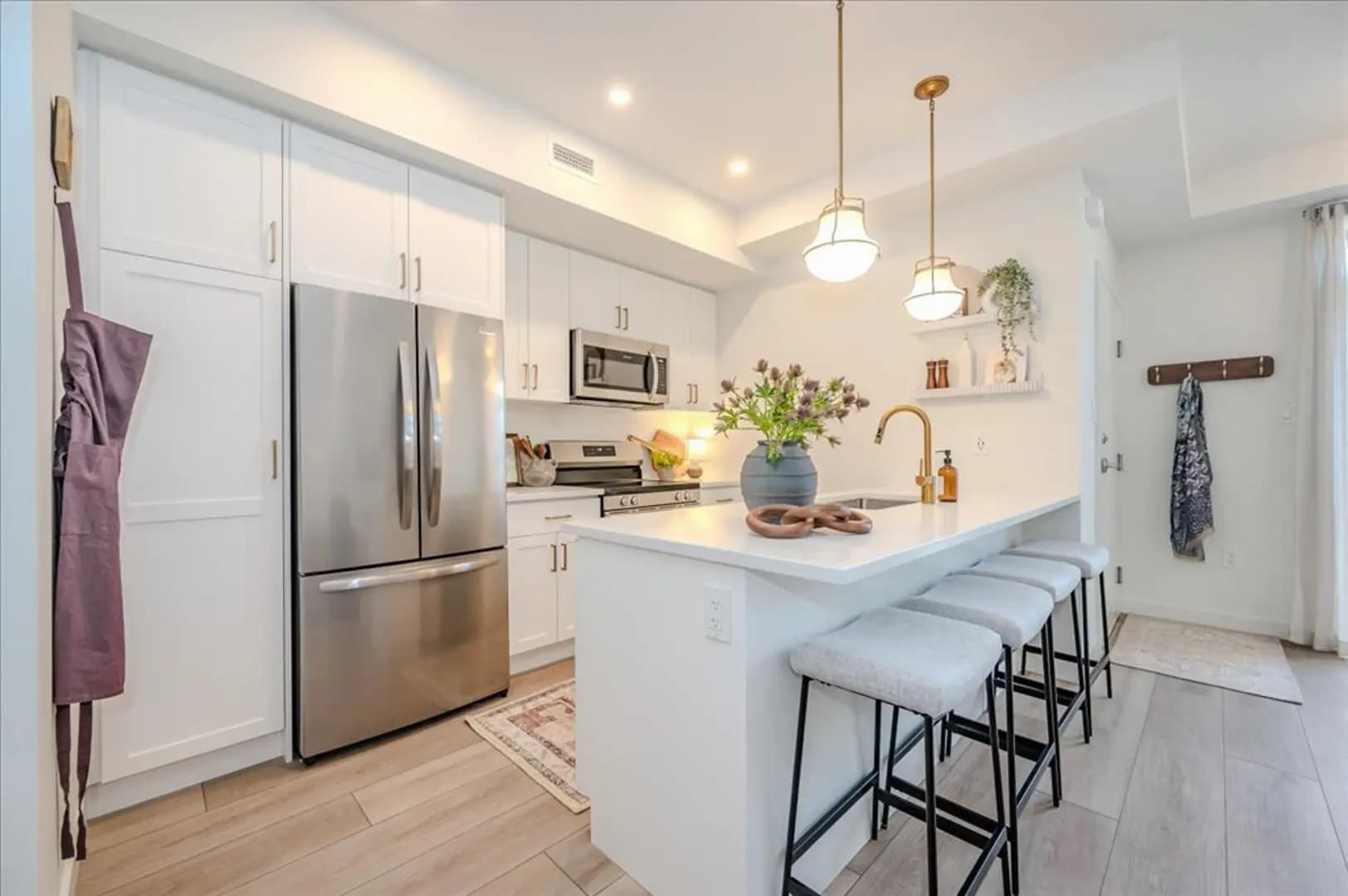 Northside Townhouse - Image 11