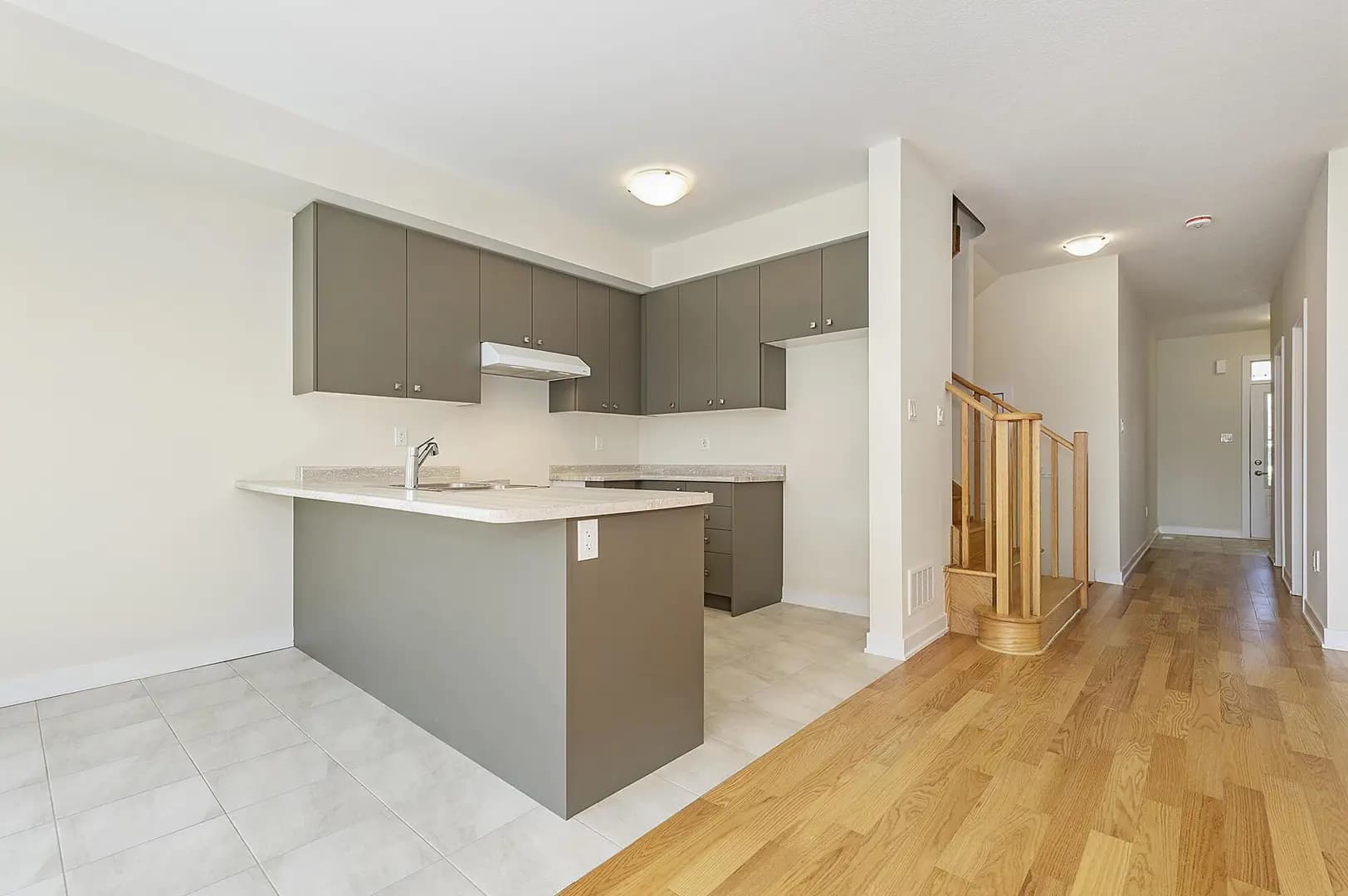 Empire Canals - Image 34